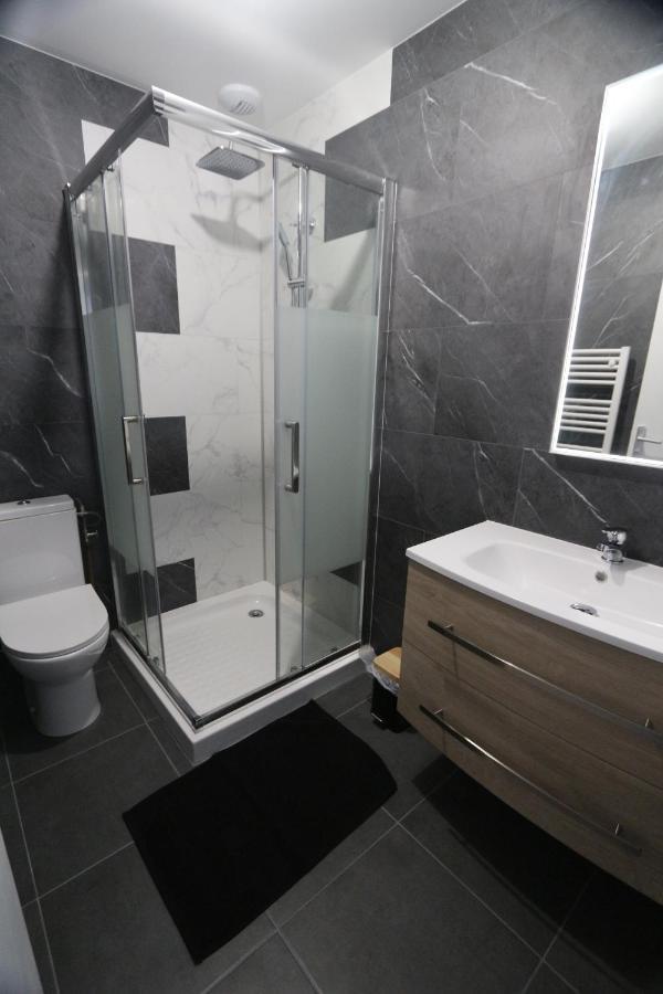 Appart Hotel Cholet Carteron Dış mekan fotoğraf